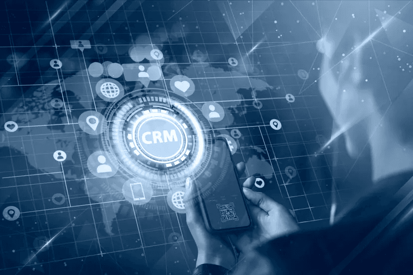 Яка CRM найпростіша у використанні у 2025 році? (І чому маркетологи її люблять)
